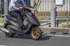 【怒報】ワイ、原付42キロで警察につかまるwwwwwwwwwwwwwww