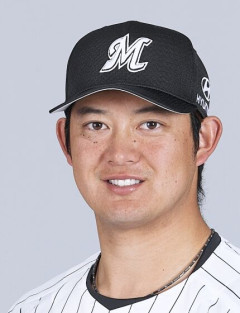 佐藤都志也(28).225  18本  57打点  OPS.710  盗塁阻止率.319(リーグ3位) 来年国内FA取得