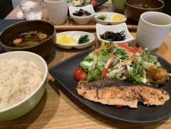 定食屋で食事してて思ったけれど、相手がクチャラーだったらどうしよう？