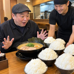 鈴木おさむ、“ライス先出し問題”の発端となったラーメン店を再訪 「これでもか」というほどの店側の対応は   #芸能 |  麺と違ってのびる心配ねえんだから先に来たって別にいいじ…