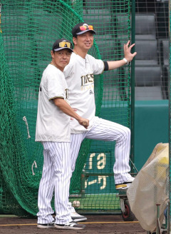 【悲報】連覇の阪神に激震、藤本敦士さん総合コーチが電撃退団ｗｗｗｗｗｗｗｗｗｗ