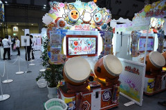 【悲報】太鼓の達人プレイヤーさん、ガキにプレイを邪魔されて発狂してしまう