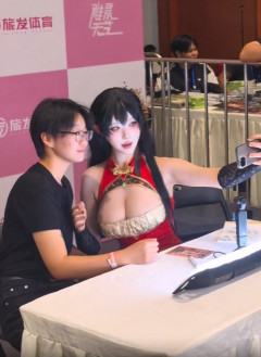 【動画】中国のコスプレイベント、ドエッッッっっすぎて勃〇我慢大会ｗ