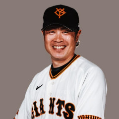巨人って亀井監督じゃダメなん？