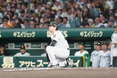 【悲報】阪神さん、9回2死2ストライクから「あと1球コール」で逆転負けしてしまうｗｗｗｗｗｗｗｗｗｗ