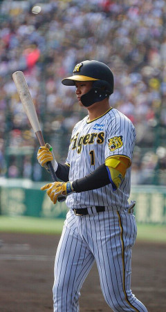 佐藤輝明←バースの再来 森下翔太←こいつは？