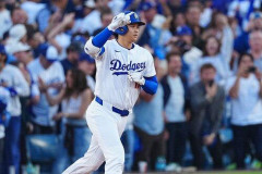 【悲報】大谷翔平さん、GMと編成本部長がスタメン落ちさせようとするも強行出場していたｗｗｗｗｗｗｗｗｗｗ