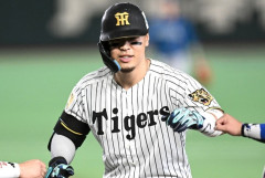 “虎の三冠王”佐藤輝明、移籍先はニューヨーク２球団が最有力か「メッツが関心、ヤンキースの魅力的な新戦力候補」NY紙言及「打撃成績は村上宗隆に似ている」
