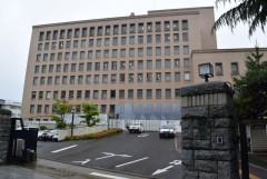 【悲報】余命3ヶ月を告げられた男、拾った金2200万円で4ヶ月豪遊ｗｗｗｗｗｗｗｗ