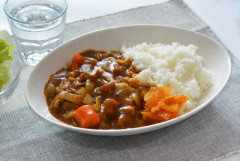 カレーに福神漬←これさぁ