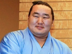 朝青龍、モンゴルの火災の件でお気持ち表明を出すｗｗｗｗ