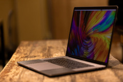 iPhone使ってるのにノートはWindowsにするやつwwwwww