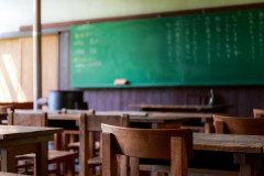 【悲報】男子生徒、授業中に『大暴れ』してしまう！！