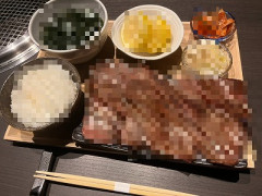 【画像】牛タン専門店「毎日これだけしか食べれないけど 1ヶ月間続けられたら100万円。やる？」