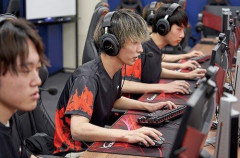 【悲報】ワシの息子、Eスポーツ専門学校に行きたいとか言い出す
