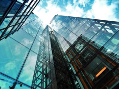 とある業界関係の友人に「〇〇社にツテがないか」聞いてみた　→　友人「依頼するならちゃんと段階をふんでお願いするのが筋でしょ」私「！？」　そういうとこやぞ。美人で頭もいいのに彼氏できないのは…,,
