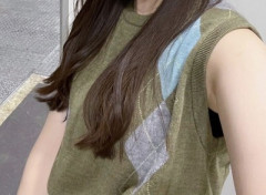 【画像】女性声優さん(39)、ノースリーブ自撮り投稿で性的すぎる