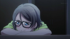 【画像】アニメの眼鏡曜ちゃんのハーレム系ラブコメアニメ主人公感ｗｗｗｗｗ【ラブライブ！サンシャイン!!】