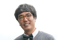 おぎやはぎ・小木さん、マジヤバ集団に出くわす！「自宅前に”胸に謎のシールを貼った集団”が佇んでて、声をかけたら…」