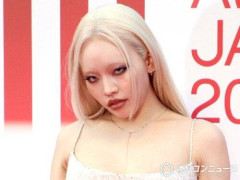 【速報】ちゃんみなさん運転の乗用車が電動キックボードやトラックに接触する事故、けが人なし