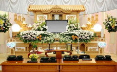 【悲報】「父ちゃん死んだら年金が...」「葬式のやり方とか知らんし」←こういう死体隠避増えそう