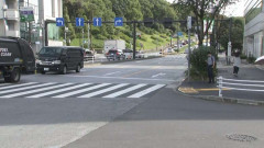 ちゃんみなさん運転の乗用車が電動キックボードやトラックに接触する事故　東京・渋谷区の交差点　けが人なし