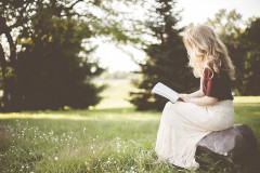 アラフォーでまだDTだった俺が、まともに話したこともない美人で高学歴な同僚とお見合いした結果…,,,