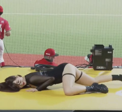 【朗報】台湾チアガールさん、ほぼセ◯クス