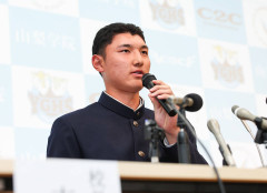 【朗報】山梨学院の二刀流・菰田陽生さん、相思相愛の日本ハムから単独1位指名「日本ハムさんに行きたかった」ｗｗｗｗｗｗｗｗｗｗ