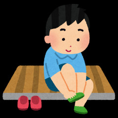 息子が部活の試合で靴を忘れた時、顧問の先生が近くの店に行って自費で靴を購入してくれた。