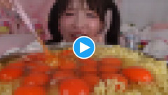 【悲報】大食い・もえあずの最新ASMR動画、音が〇〇すぎてネット爆笑…