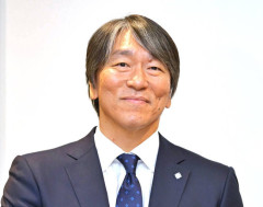 巨人フロント「松井就任おめでとう！お祝いの補強や！」　←取ってきそうなもの