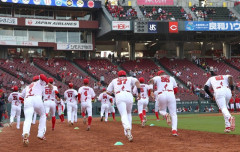カープ、内野手の戦力外0人説。ドラフト会議で内野手4人補強もゾンタバで5人退団