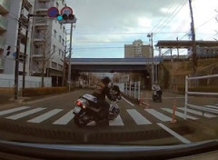 【横浜】これは純粋なバイカス。そのタイミングで転回はねえだろｗｗｗ