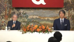 巨人・松井秀喜新監督が就任会見　背番号は９０、３年契約