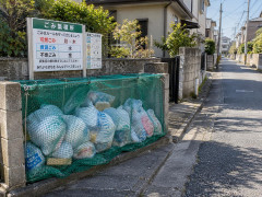 家庭ごみを捨てようとしたら町内会長が「年1万5000円の利用料を払え」 行政サービスなのにそんな権限あるの？ちな私は町内会に未加入