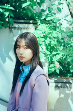 櫻坂46松本和子、自身初ソログラビア　端正な顔立ちが際立つ