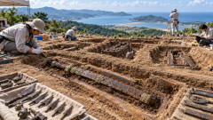 【歴史ロマン】卑弥呼が生きた時代の墓が京都・京丹後で発見！ 鞘が残った鉄剣が出土、古代丹後の驚くべき交易力が明らかに