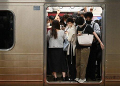 【悲報】関西民、電車乗るの下手？