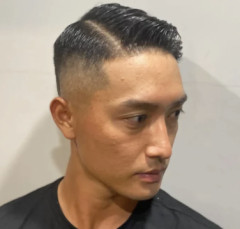 【画像】顔はオジサン、髪型は若者の『おじさんキッズヘアー』ガチでヤバいwww