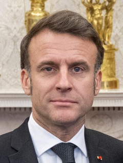 【フランス政界の罰ゲーム】マクロン支持15％で過去最低！！！　次の有力候補ルペンとバルデラまで揃って人気を落とす始末ｗｗｗ