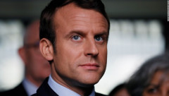 フランス大統領　…支持率 15%にまで下落　仏独ともレイムダックで政府が麻痺状態