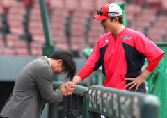 カープ中村貴浩、戦力外通告も現役続行希望「下を向くより次頑張ろう」