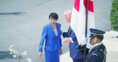 【朝日新聞の本当の敵】高市首相のXに部数で抜かれたと騒がれるも… 300万部割れまで残り約6万部だったｗｗｗ