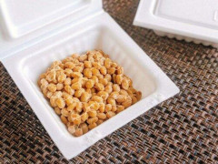 【悲報】パック納豆を混ぜる時ってパックのまま混ぜる？