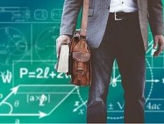 Z世代大学生さん、パソコンを頑なに拒絶してる模様