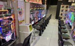 最近のスロットSTタイプ「とりあえずレア小役引いて下さい」←これ胡散臭いから30G間にリプレイ3回で当選みたいな方式に出来ないの？