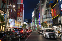 500～1000万する車がゴロゴロ走ってて格差を感じる