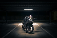 あまりのカッコよさに腰が外れたバイクｗｗｗｗｗｗｗｗｗ