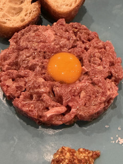 【画像】お前ら生ハンバーグ嫌がるけどこれは？